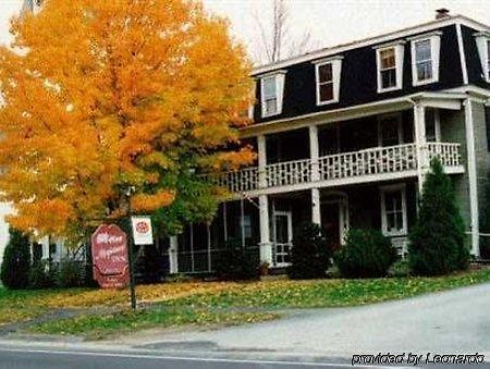 Maplehurst Inn 피터버러 외부 사진