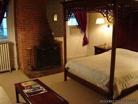Maplehurst Inn 피터버러 객실 사진