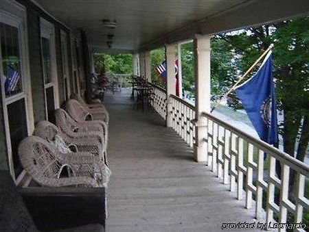 Maplehurst Inn 피터버러 외부 사진